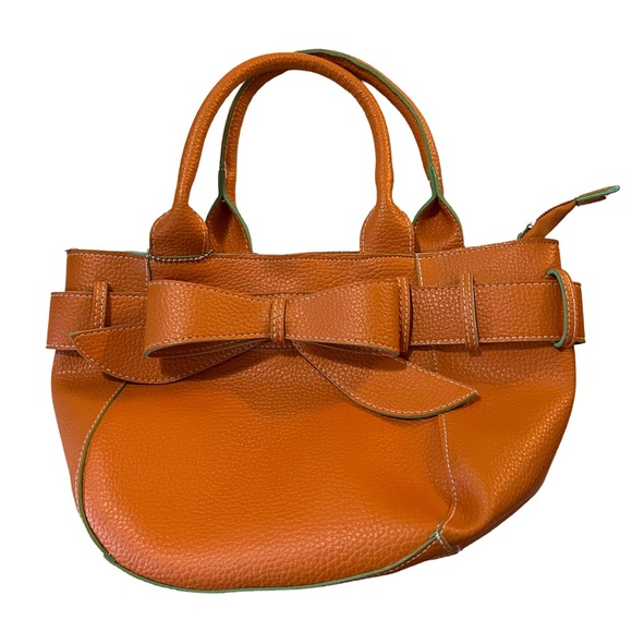 Main Street Collection Handbags - 🌞 Main Street Collection Faux Pebble Leather Hobo Bag